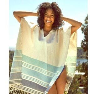TRIBE ALIVE Poncho Coverup Shawl